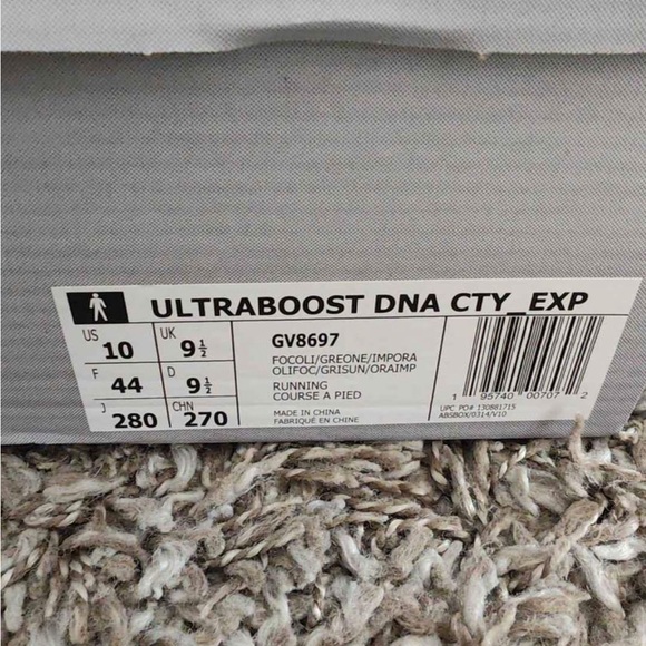 Ultraboost DNA - Picture 2 of 2